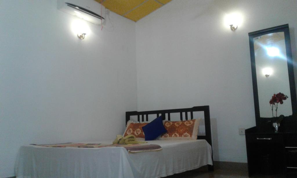 River Retreat Sigiriya Exterior foto